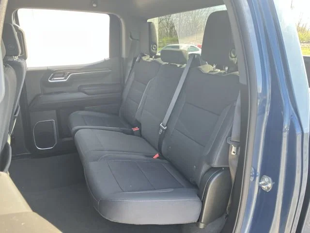 2024 Chevrolet Silverado 1500 LT - Photo 23