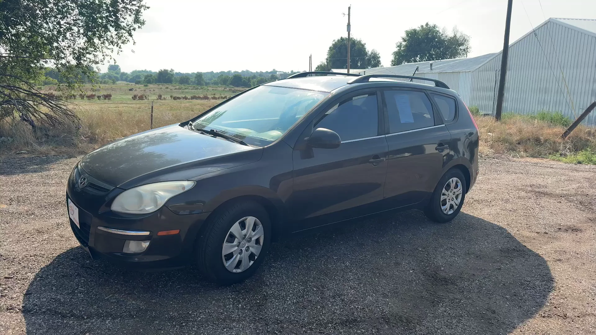 Used 2010 Gray Hyundai GLS image 1