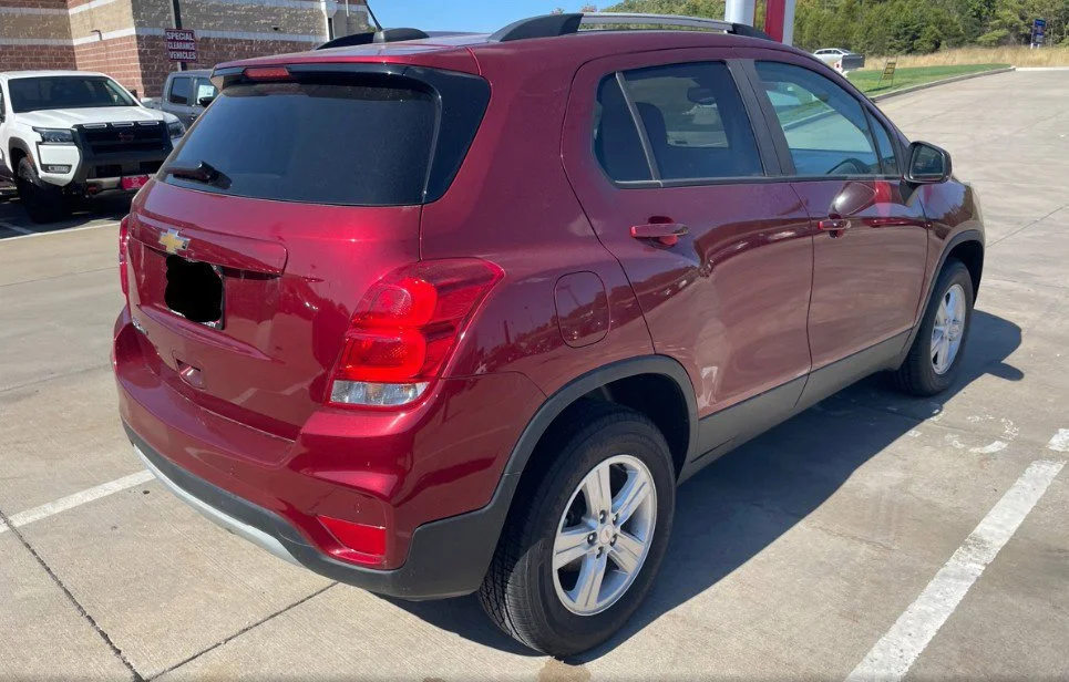 Used 2022 Red Chevrolet LT image 3