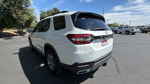 New 2026 Platinum White Pearl Honda AWD EX-L image 6