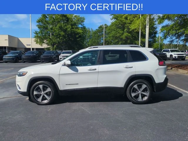 Used 2019 White Jeep Limited image 2