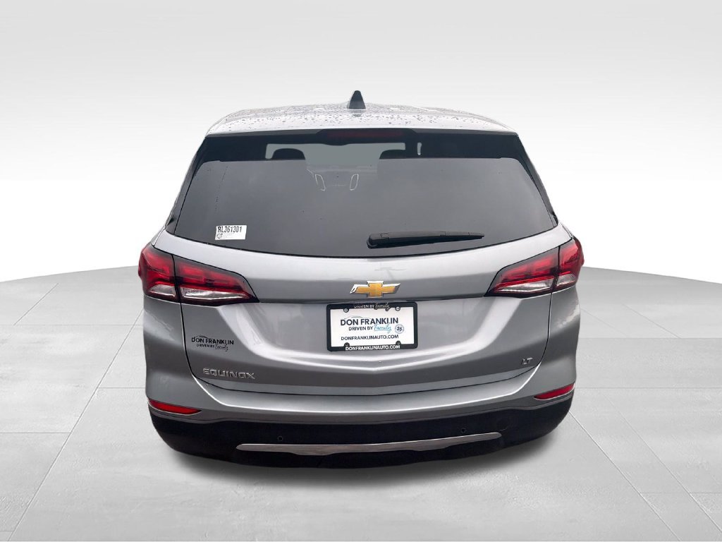 Used 2024 Gray Chevrolet LT image 4