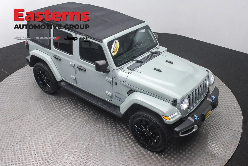 Used 2023 Gray Jeep Sahara 4xe image 3