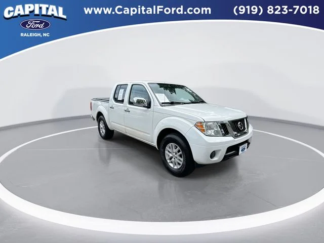 Used 2019 White Nissan SV image 2