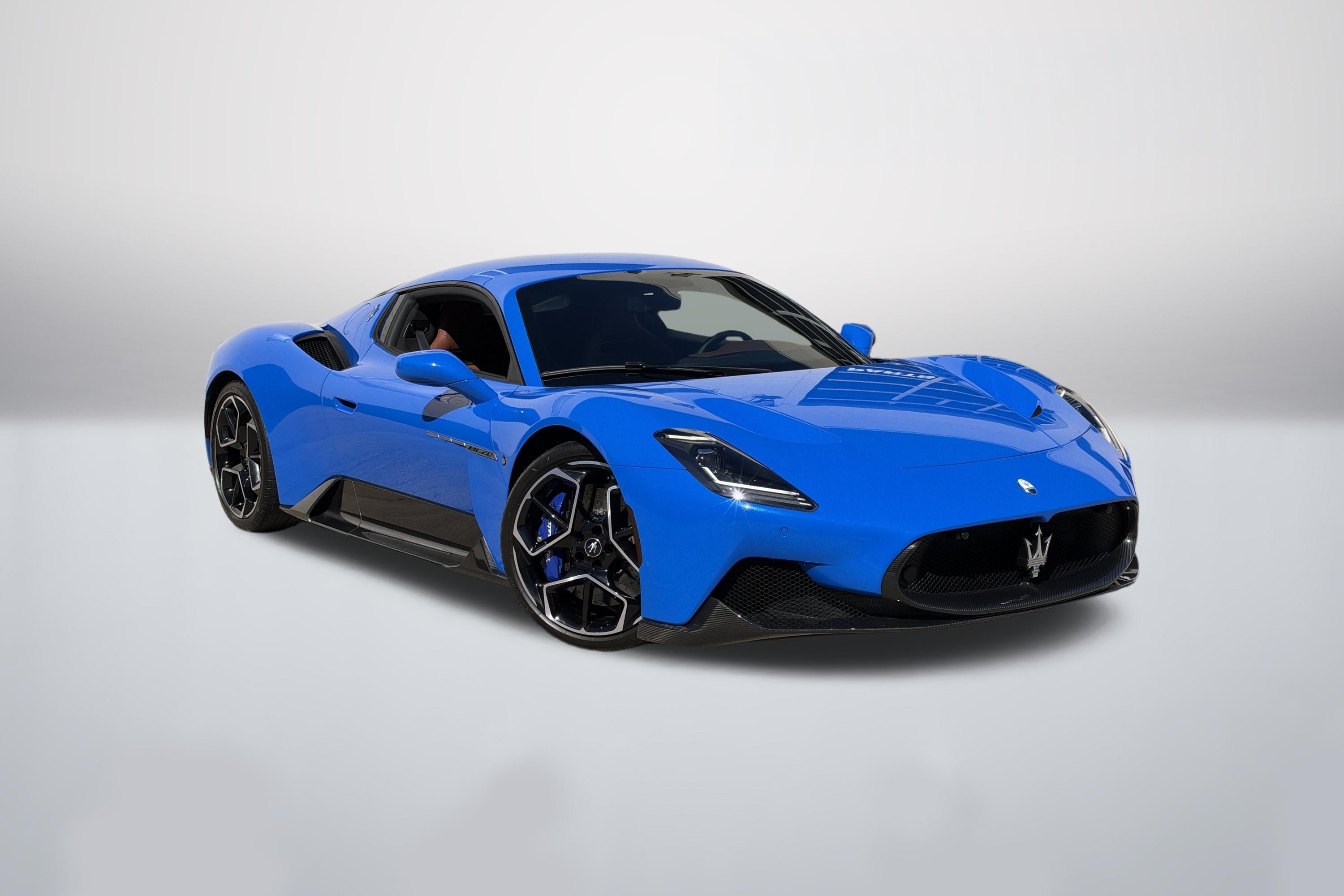 Used 2022 Blu Infinito Maserati  image 1