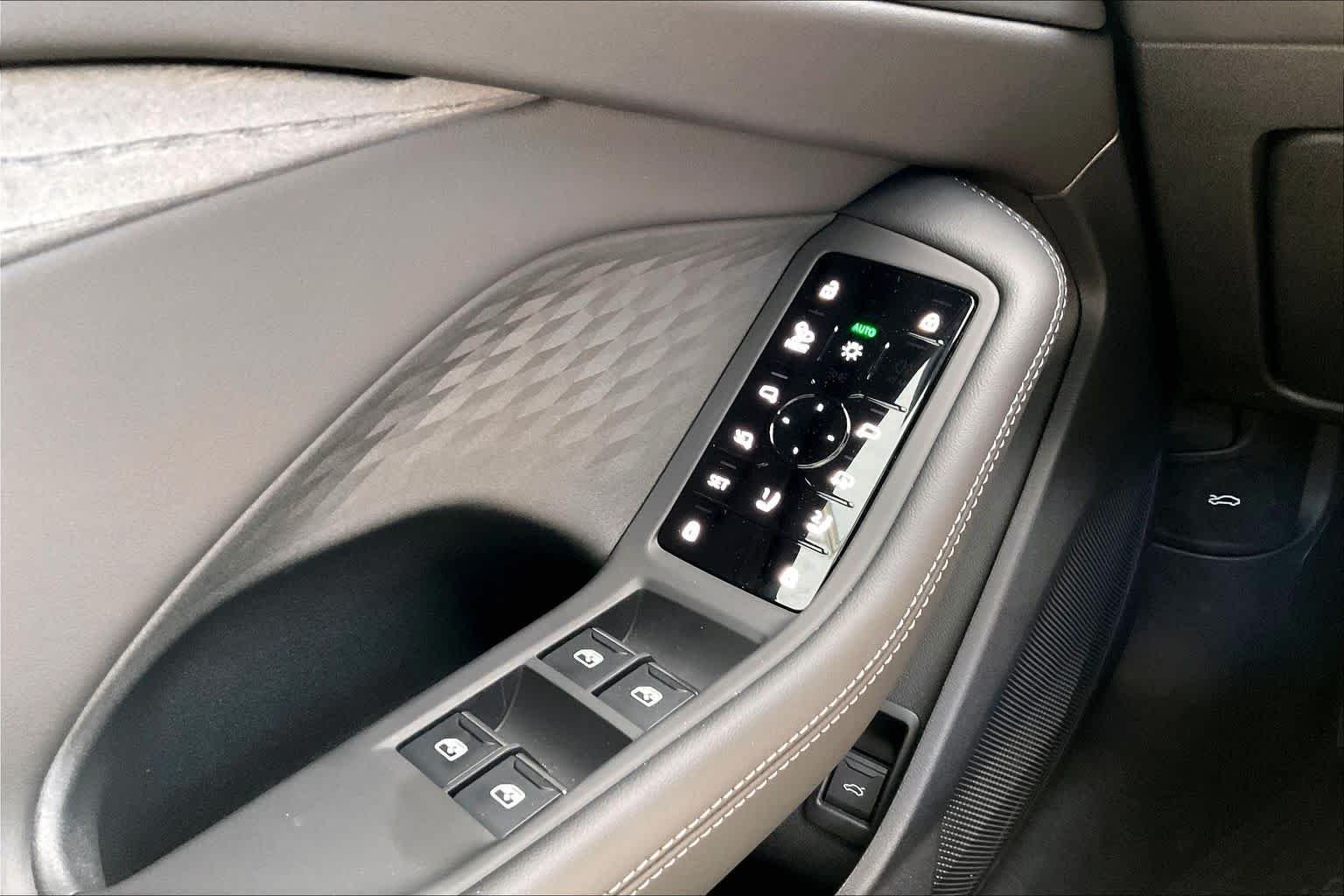 Used 2025 Chronos Gray Metallic Audi Premium Plus image 34