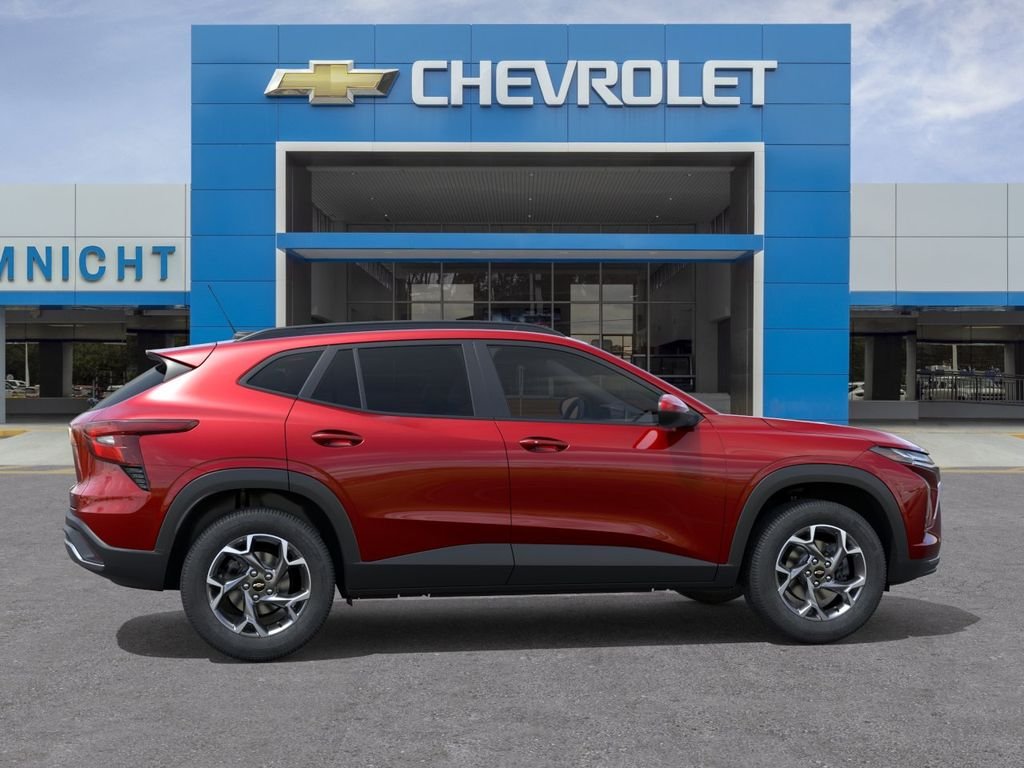 2026 Chevrolet Trax LT - Photo 5