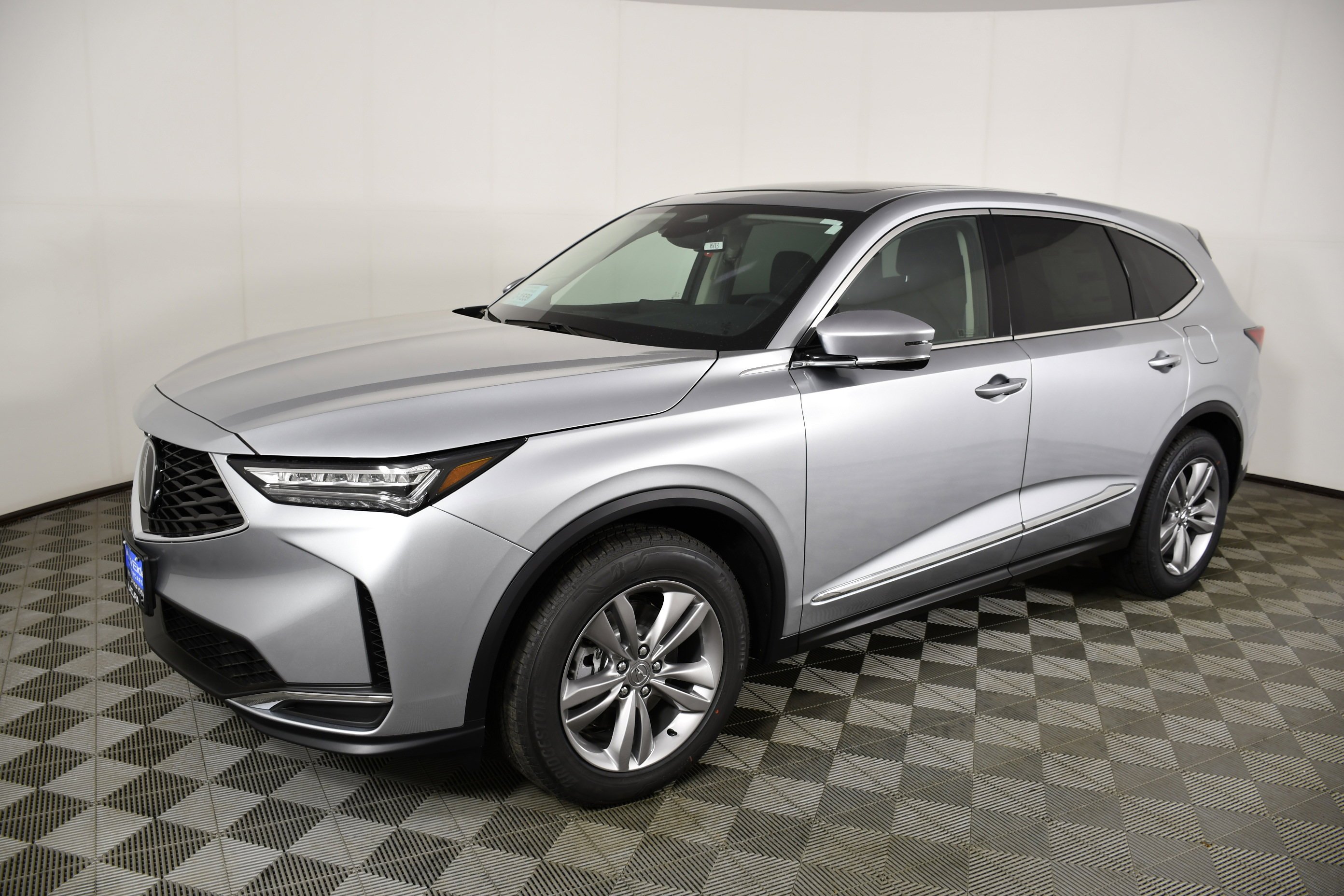 New 2026 Solar Silver Metallic Acura Base image 10