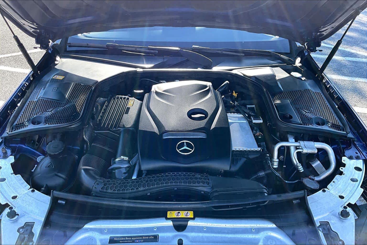 Used 2017 Brilliant Blue Metallic Mercedes-Benz C 300 image 29