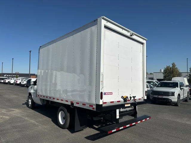 2026 Ford E-Series Cutaway Base - Photo 6