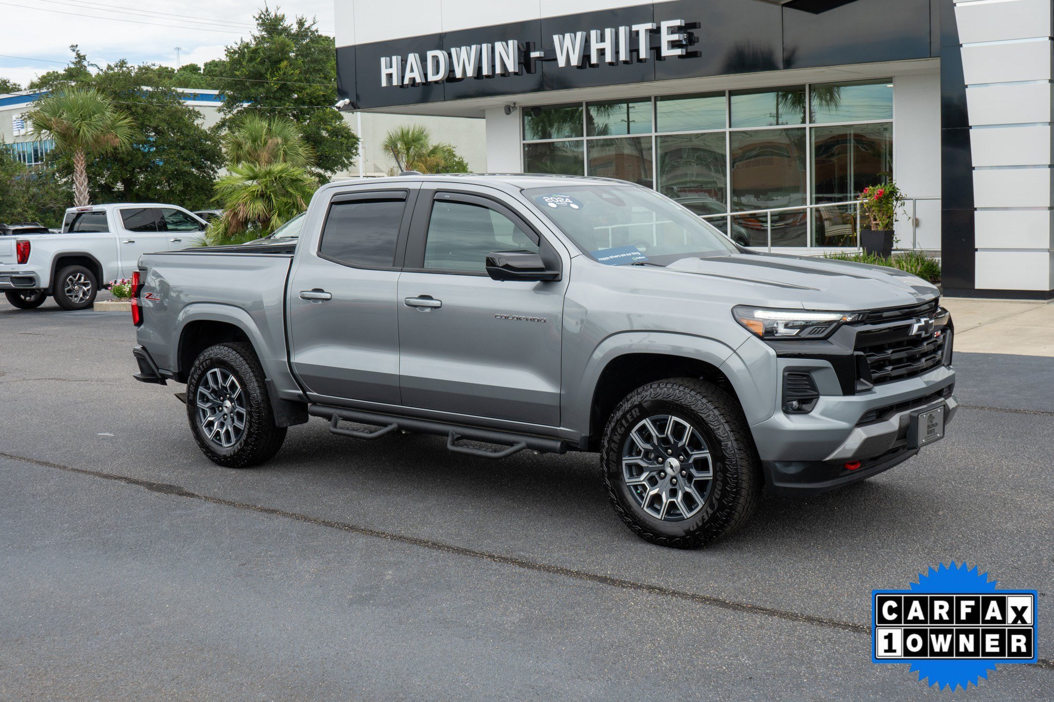 Used 2024 Sterling Gray Metallic Chevrolet 4WD Z71 image 1