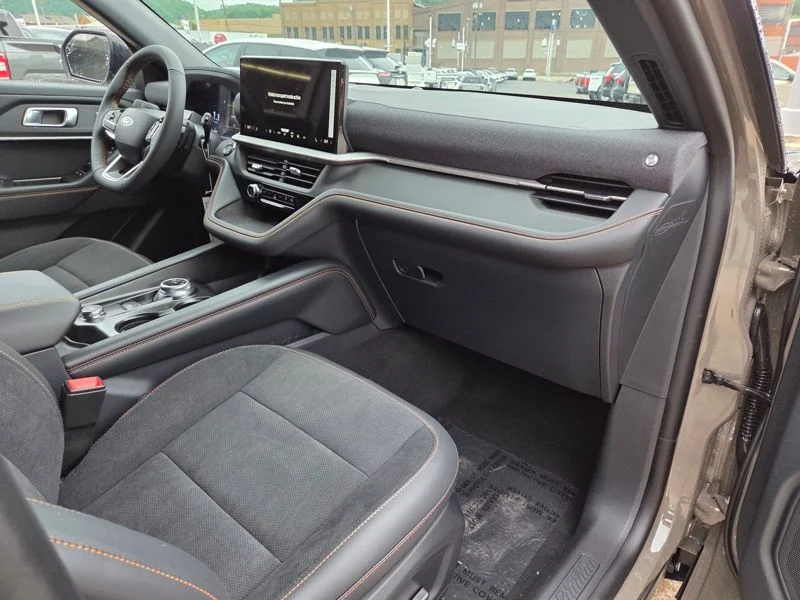 New 2026 Marsh Gray Ford Tremor® image 15
