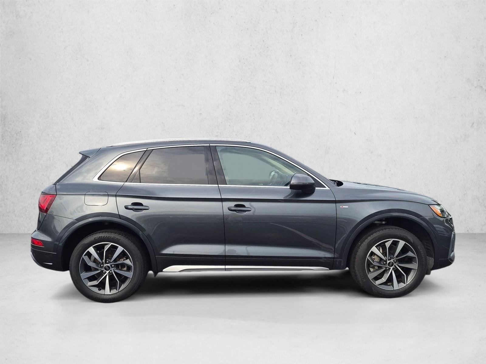 Used 2024 Gray Audi S line Premium image 4