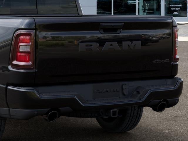 New 2026 Diamond Black Crystal Pearlcoat RAM Express image 65