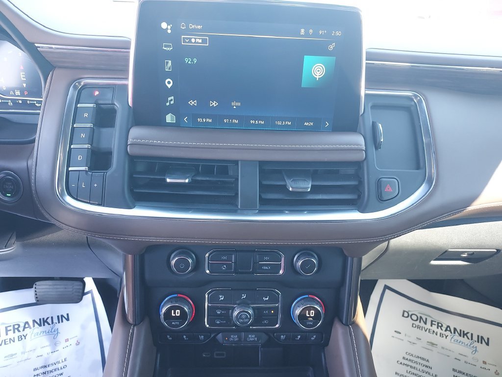 Used 2022 White Chevrolet High Country image 21