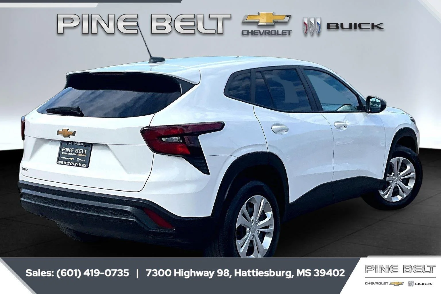 Used 2026 Summit White Chevrolet LS image 11
