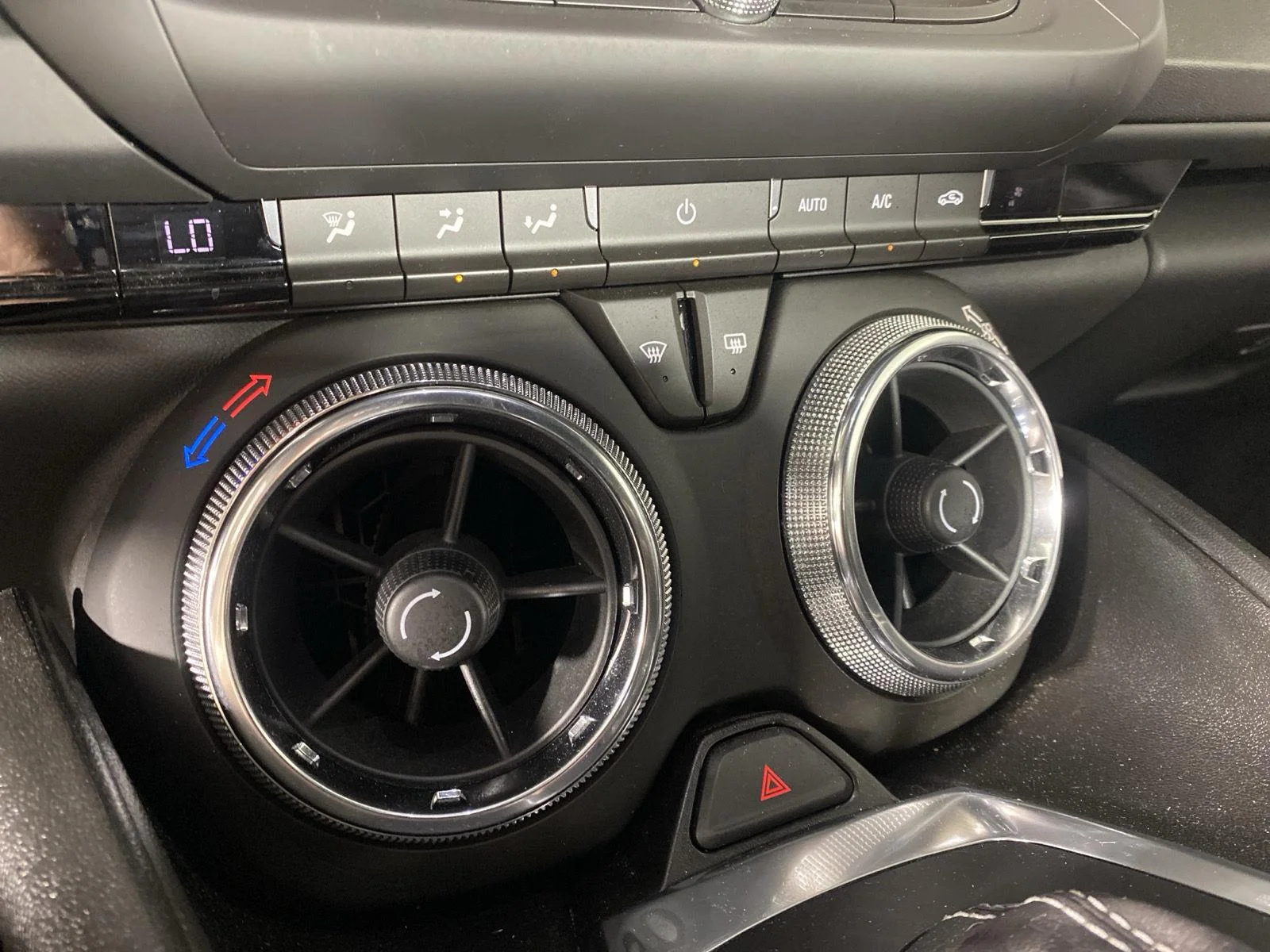 Used 2018 GARNET RED TINTCOAT Chevrolet 1SS image 19