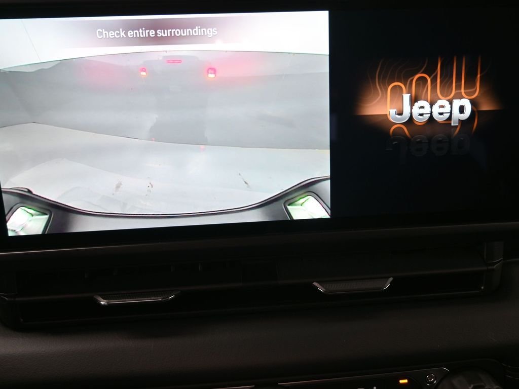New 2026 Black Clearcoat Jeep Sahara image 32