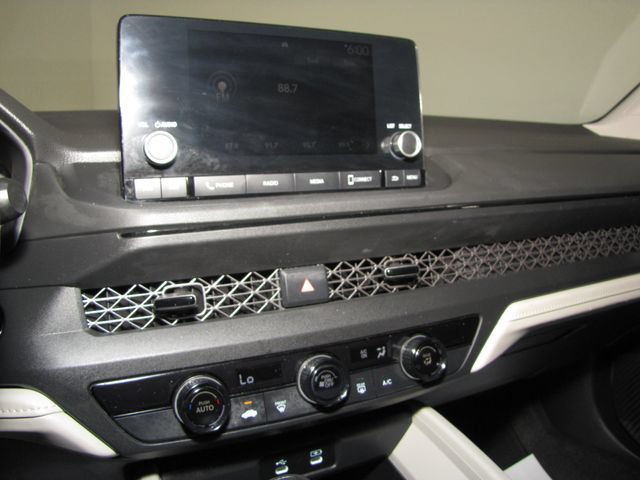 Certified Used 2023 Meteorite Gray Metallic Honda LX image 7