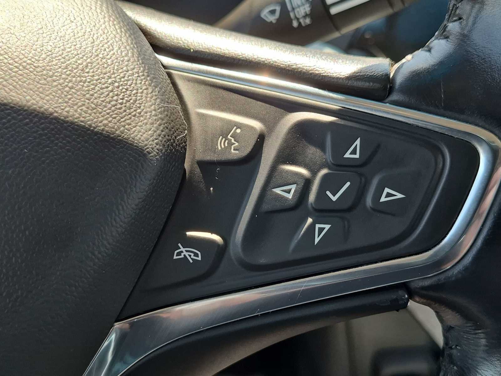 Used 2020 Nightfall Gray Metallic Chevrolet Premier image 22