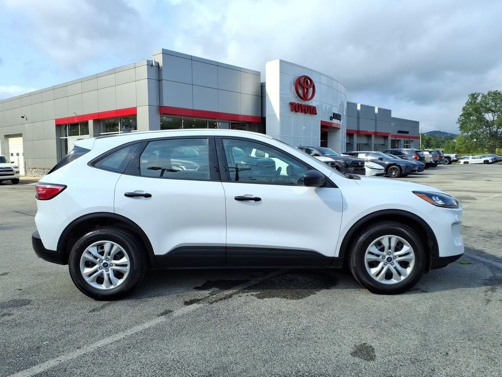 Used 2022 Oxford White Ford S image 3