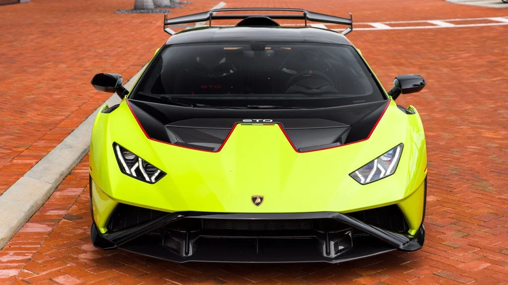 Used 2022 Verde Scandal Metallic Lamborghini Base image 12