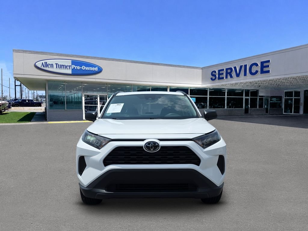 Used 2021 Super White Toyota LE image 3