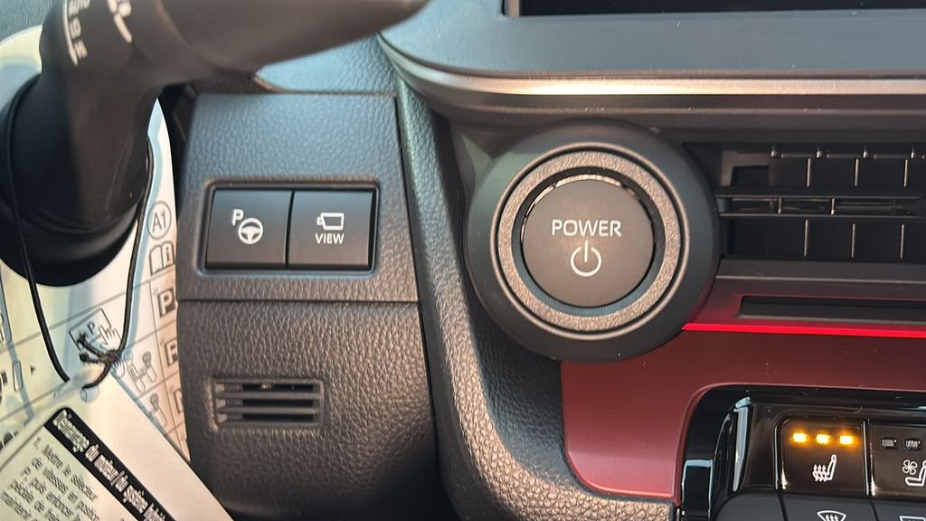 2026 Toyota Prius Plug-in Hybrid XSE Premium - Photo 17