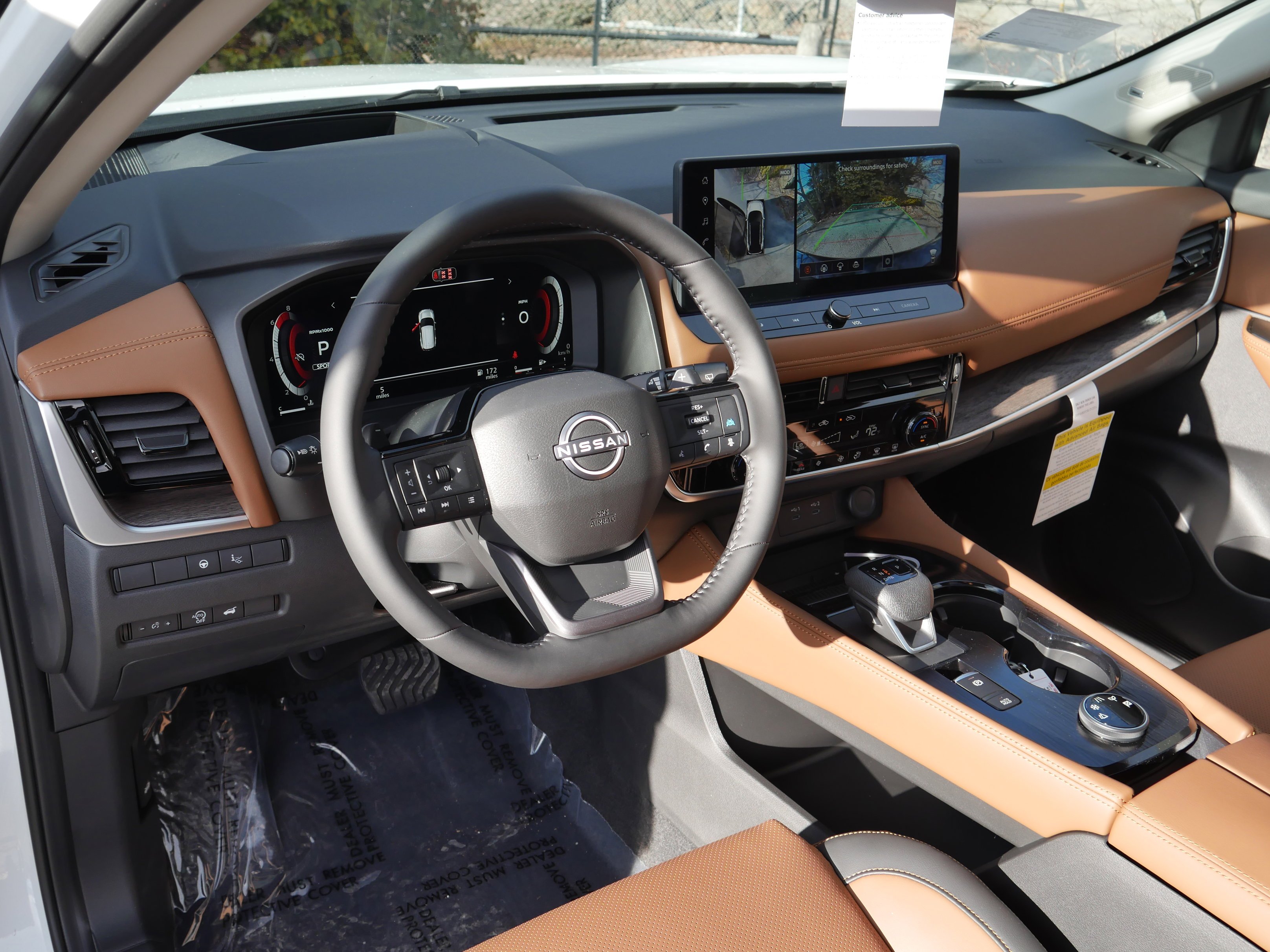 New 2026 Everest White Pearl TriCoat Nissan Platinum image 4