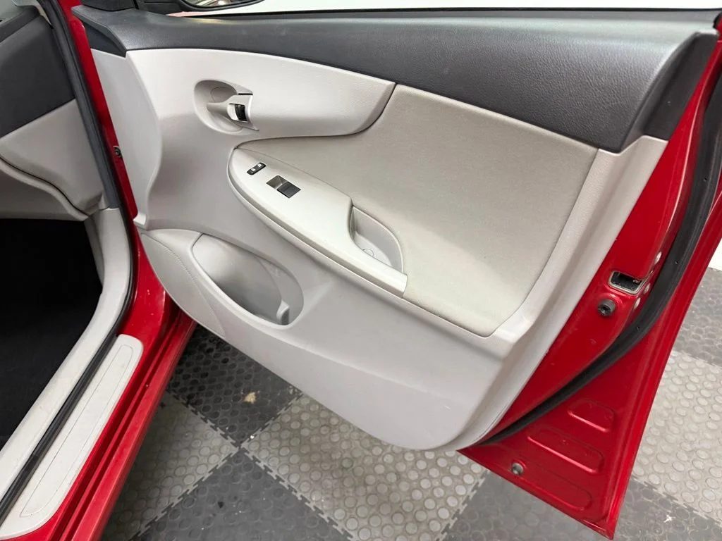 Used 2012 Barcelona Red Metallic Toyota LE image 35