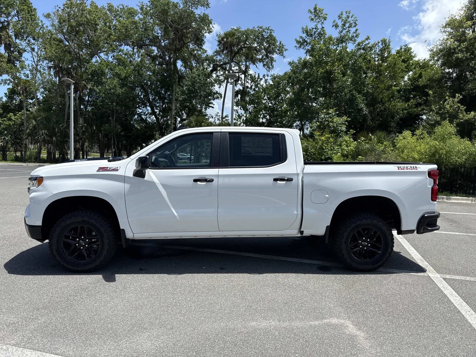 2026 Chevrolet Silverado 1500 LT Trail Boss - Photo 6