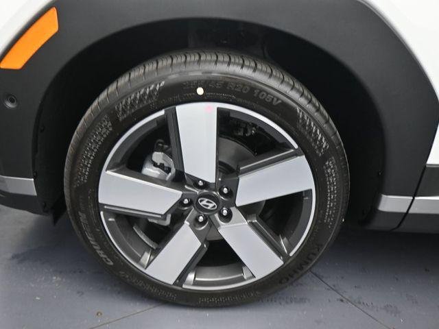 New 2026 White Hyundai Limited image 23