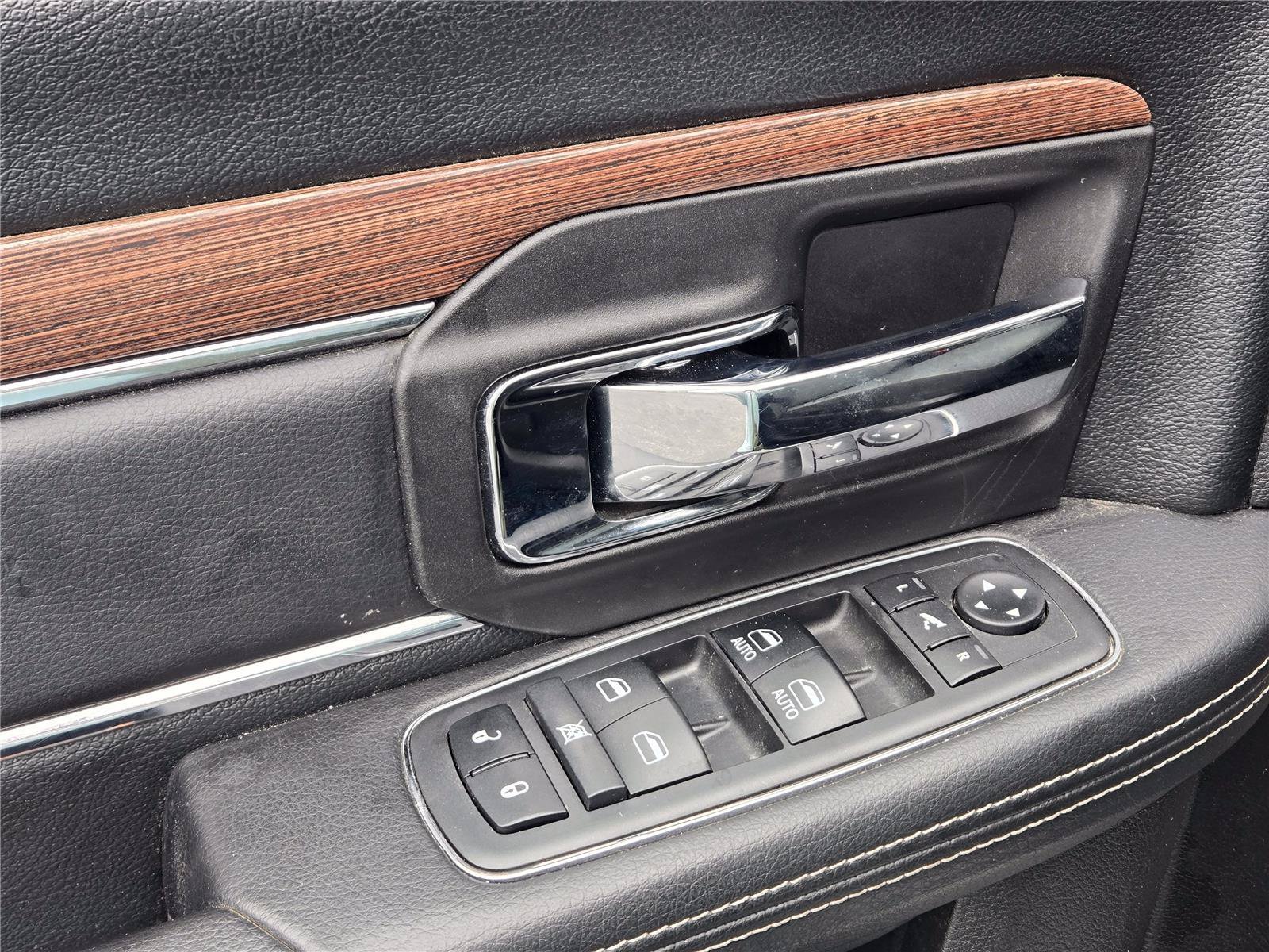 2023 RAM Ram 1500 Classic SLT - Photo 14