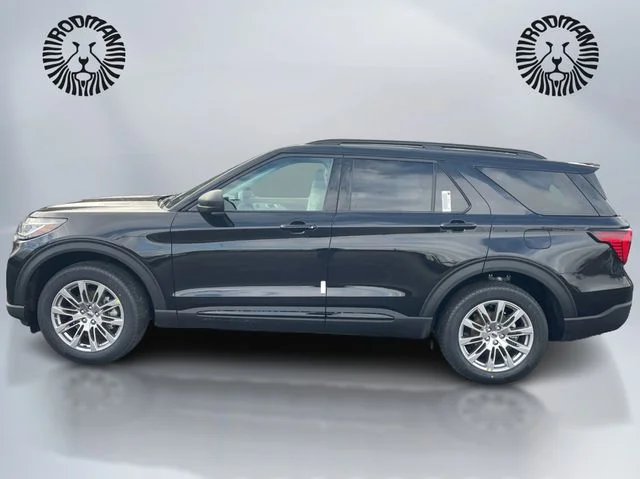 New 2026 Agate Black Metallic Ford Active image 10