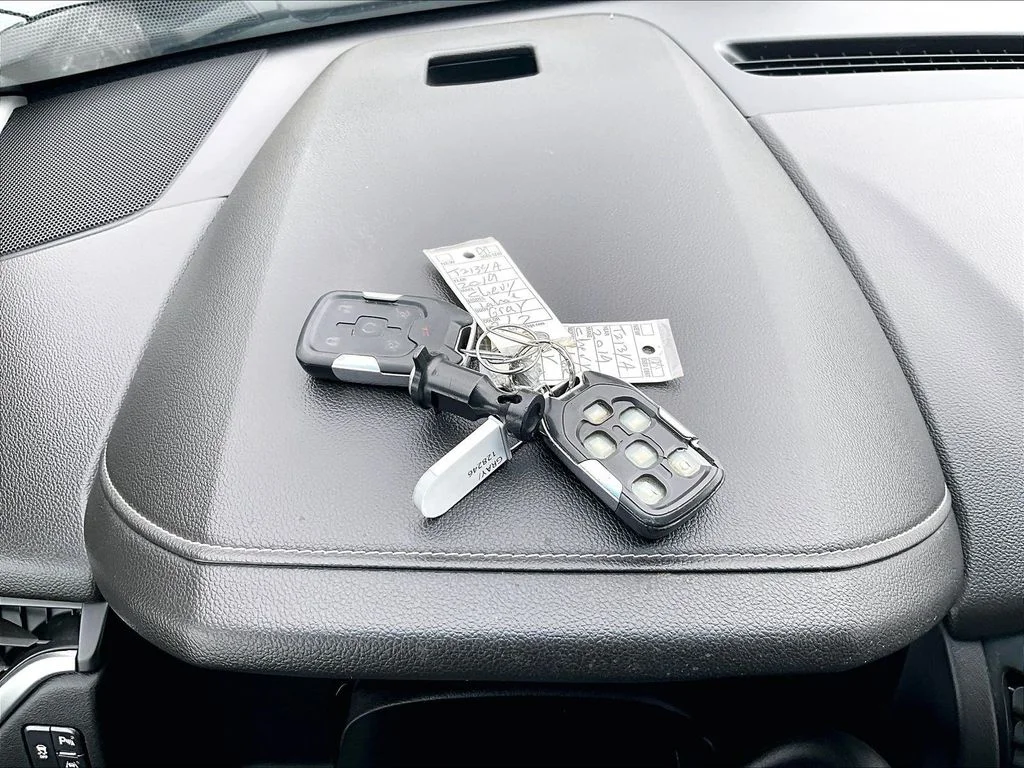 Used 2019 Gray Chevrolet LT image 11