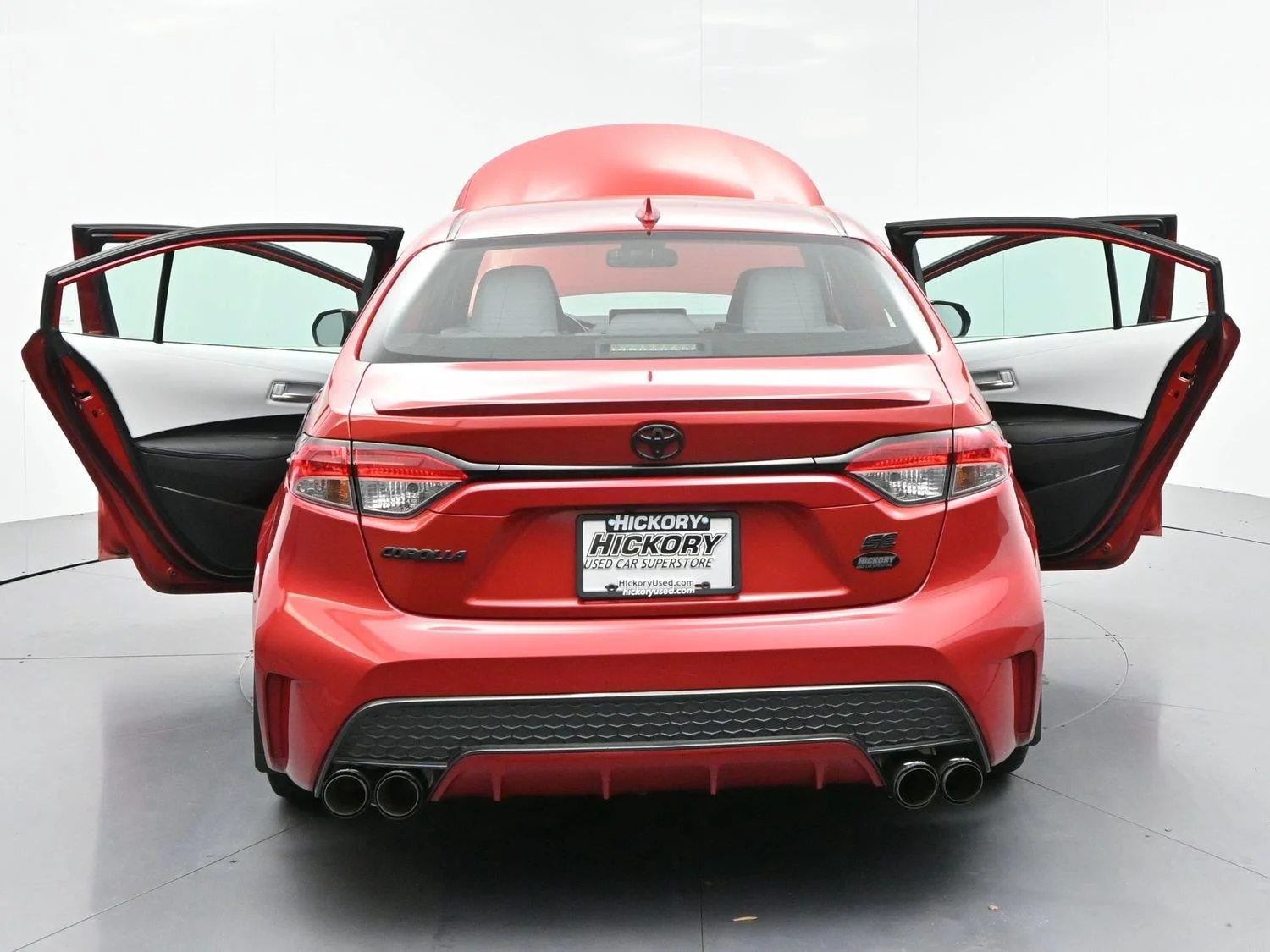 Used 2020 Barcelona Red Metallic Toyota SE image 38