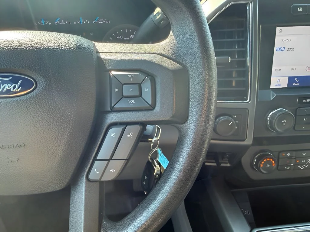 Used 2021  Ford XL image 27