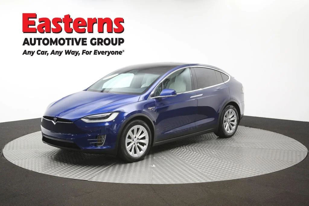 Used 2017 Blue Tesla 100D image 52