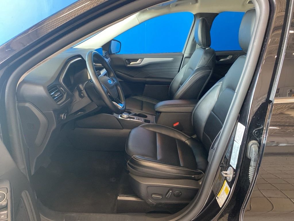 Used 2024 Black Ford Platinum image 11