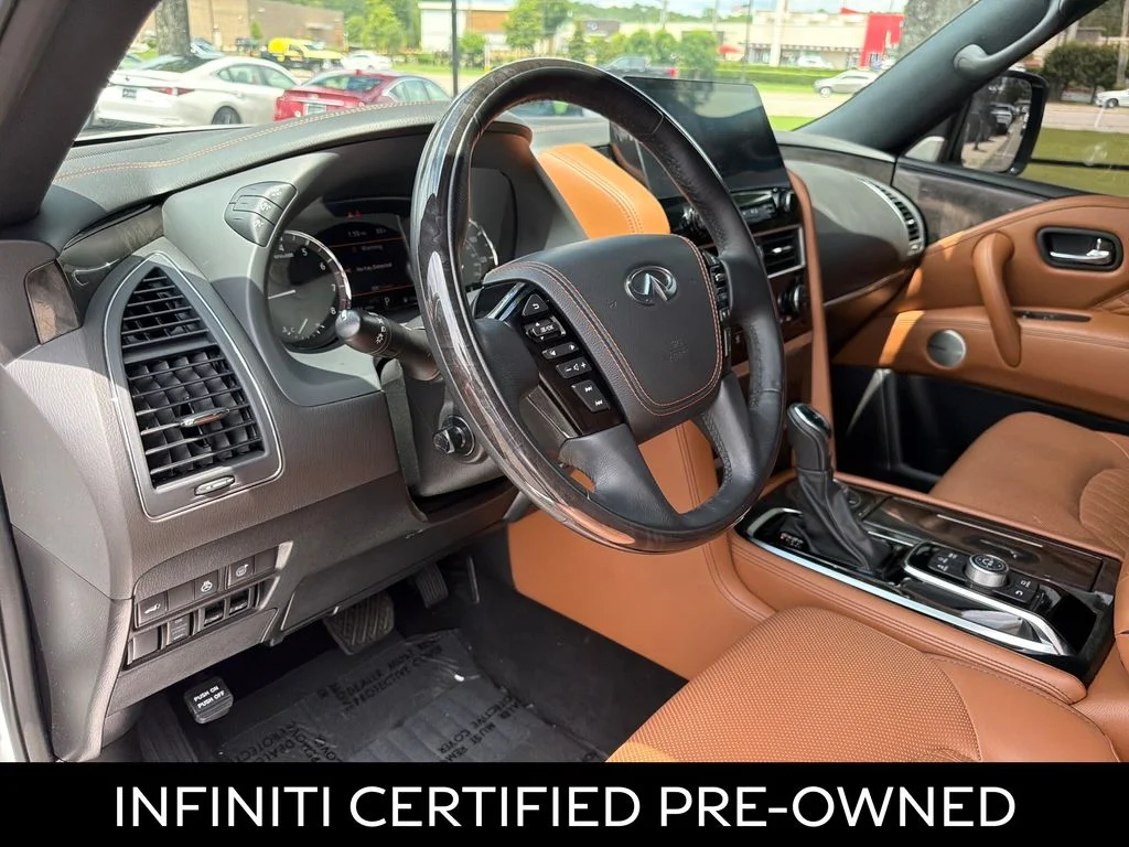 Certified Used 2024 Moonstone White INFINITI Sensory image 18
