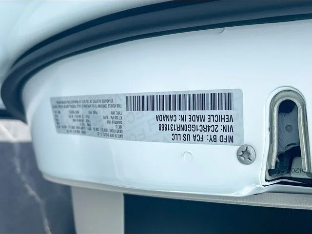 Certified Used 2022 White Chrysler Limited image 7