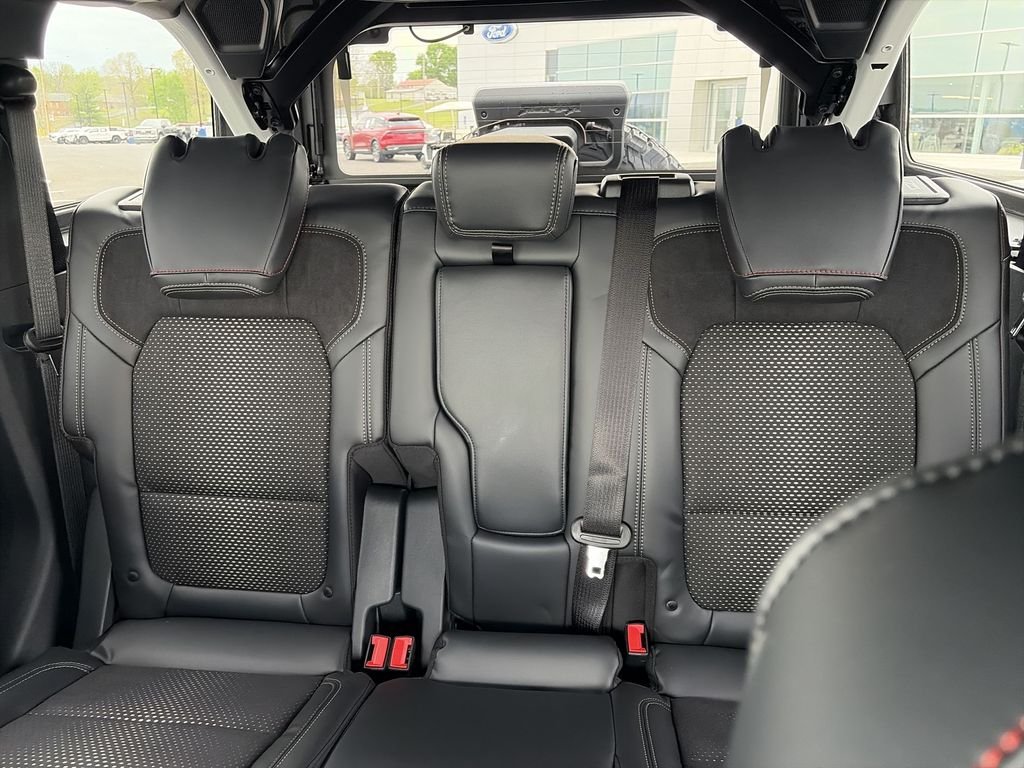 New 2026 White Ford Raptor image 22