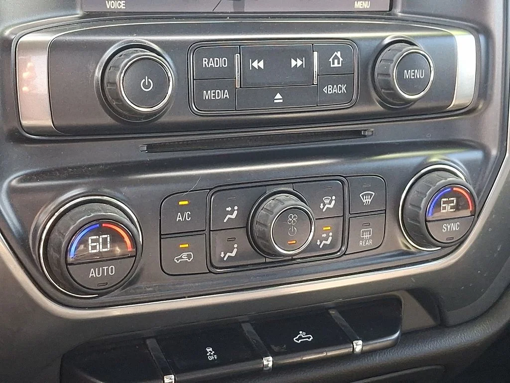 Used 2014 Red Chevrolet LT image 14