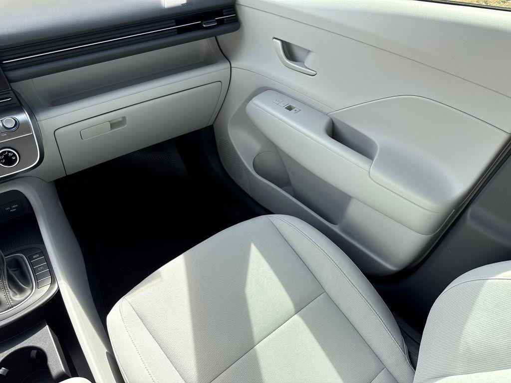 New 2026 Black Hyundai Limited image 15
