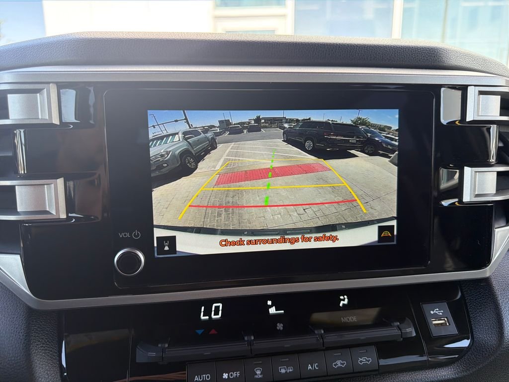 Used 2025 Ice Toyota SR5 image 20