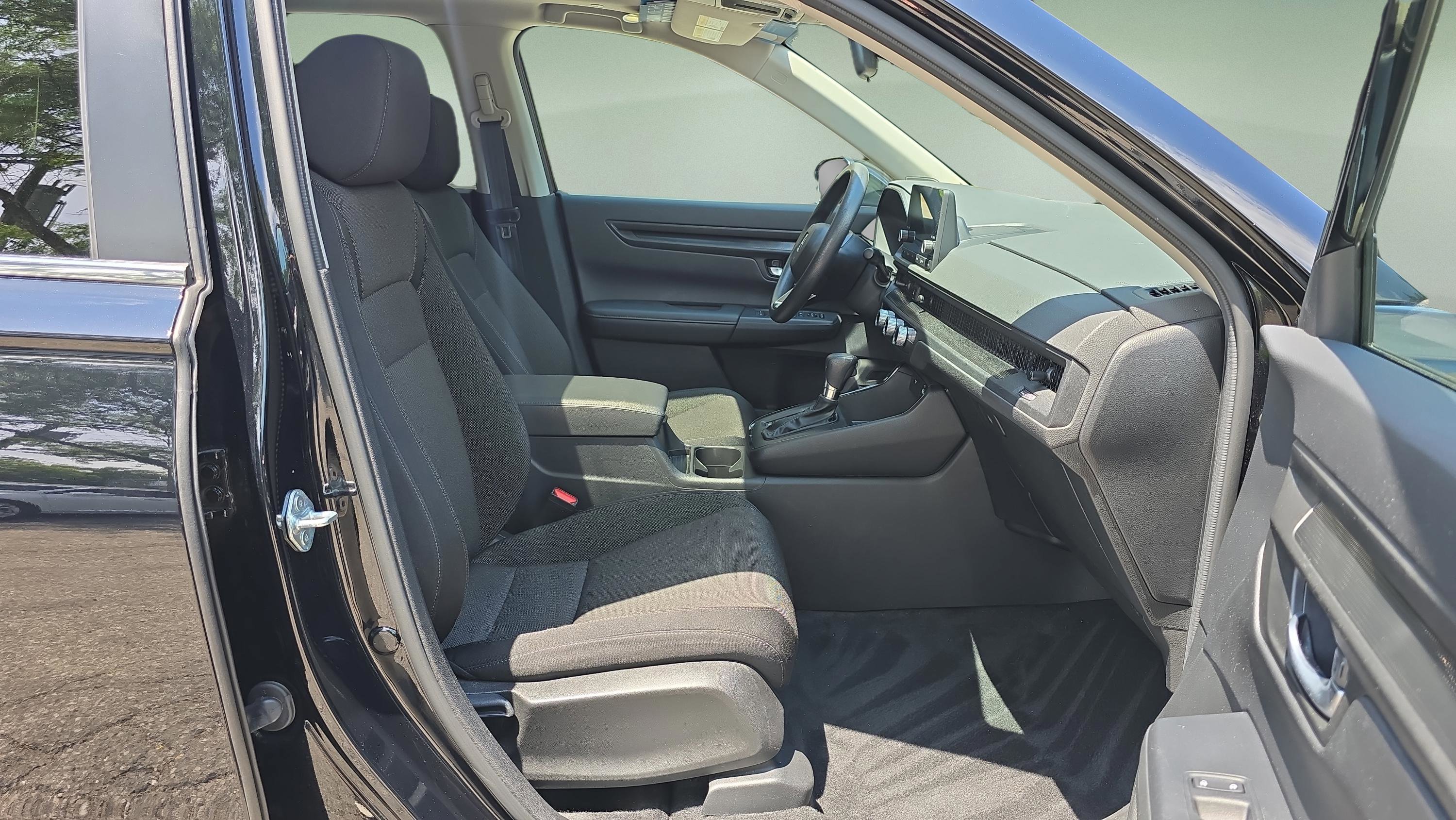 Used 2024 Black Honda EX AWD image 10