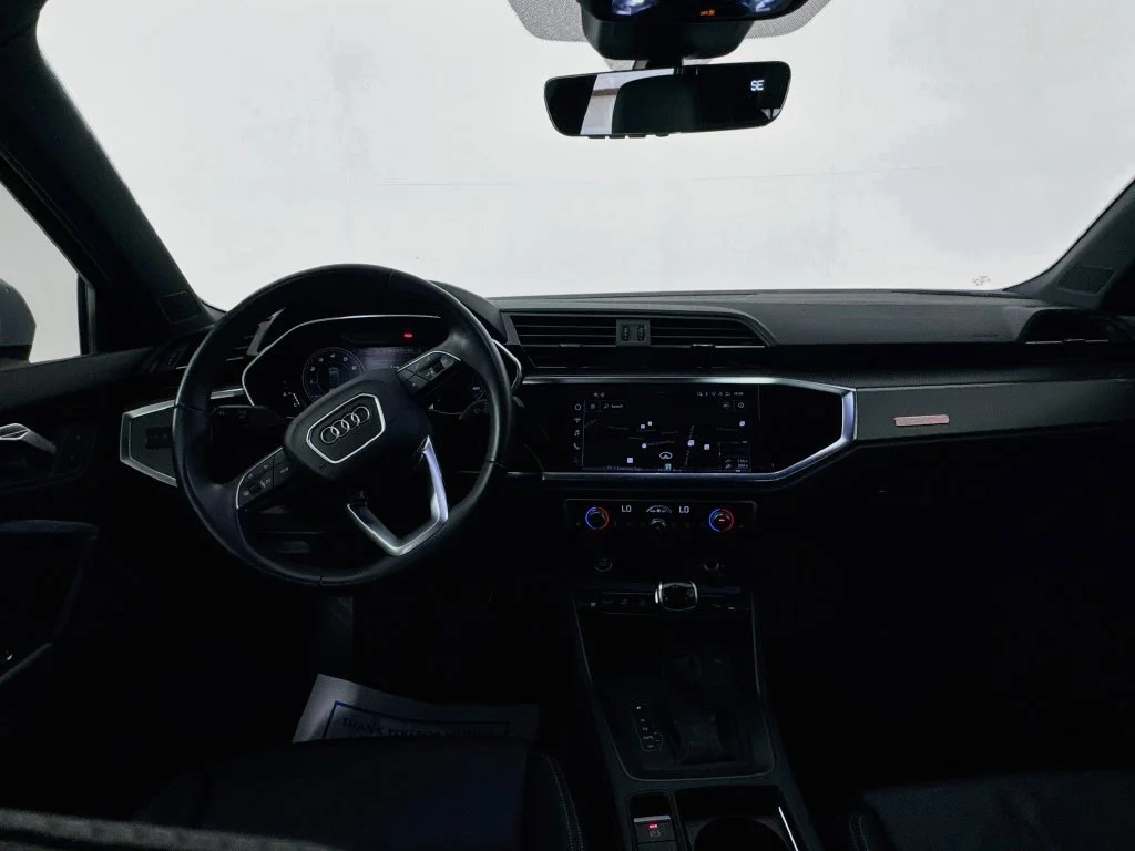 Used 2024  Audi Premium Plus image 27