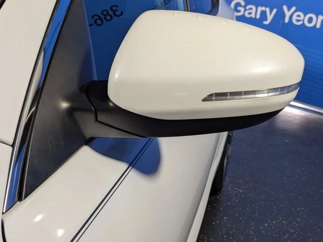 Used 2014 White Kia SX image 10