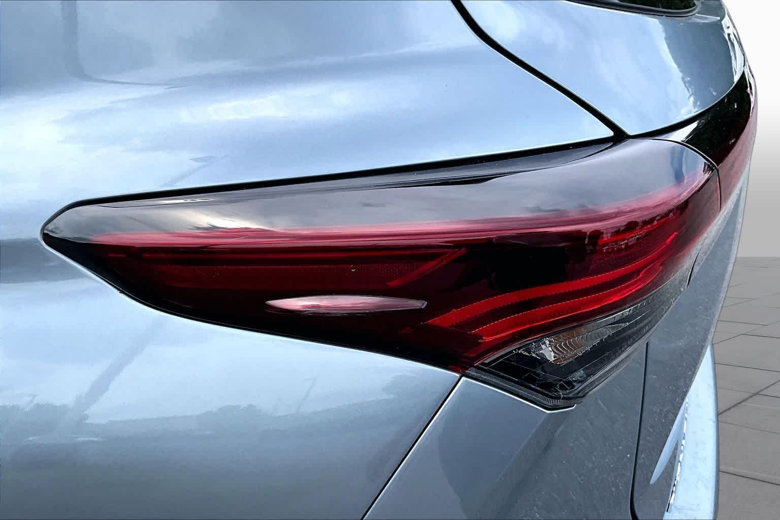 Used 2024 Moon Dust Toyota XLE image 29