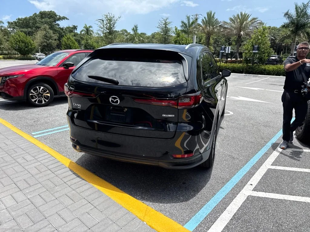 Used 2025 Jet Black Mazda 3.3 Turbo Preferred image 7